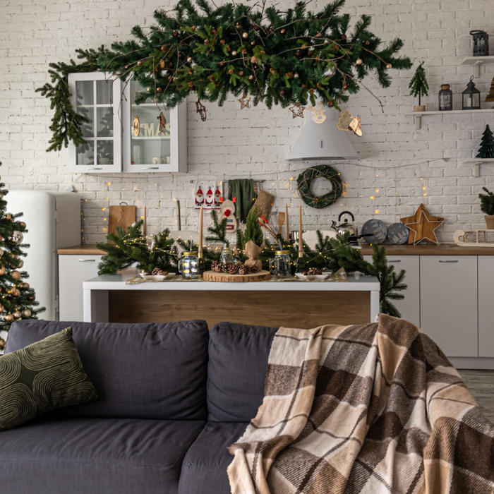 10 Captivating Holiday Decorating Tips: Transform Your Home into a Winter Wonderland